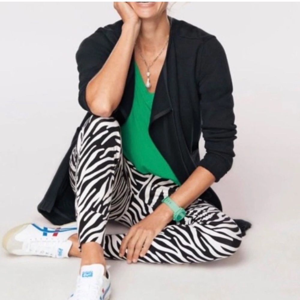 CAbi Black and White Zebra Print Joggers Lg